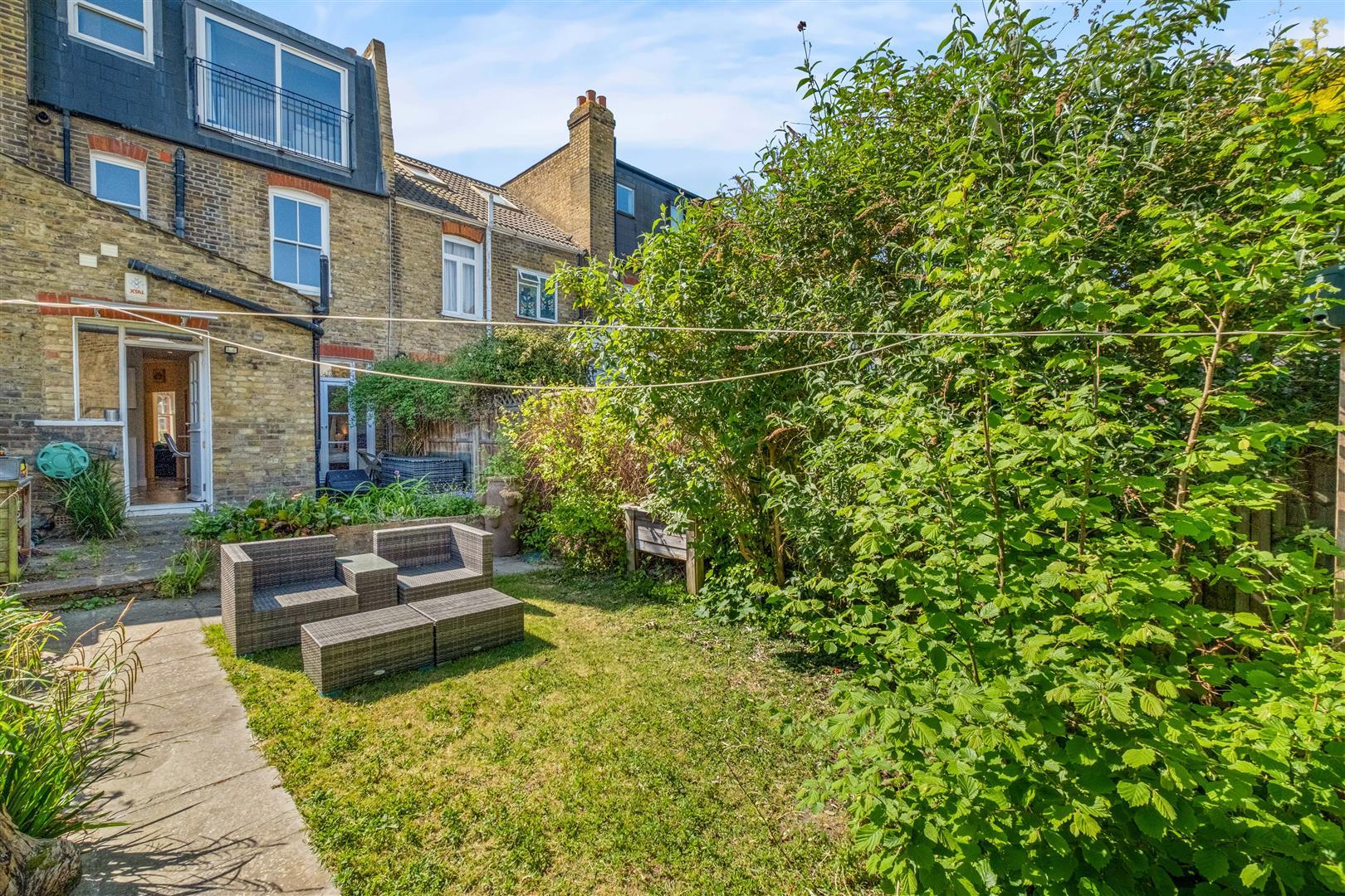 Property Image 76204489-7826-4318-8a87-0fe15deb633a
