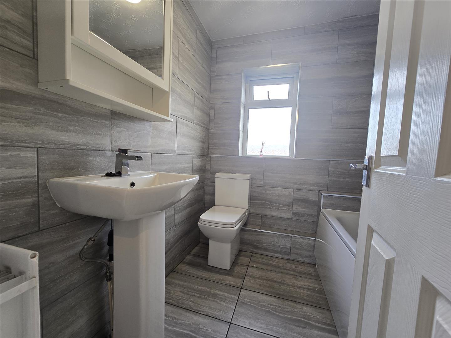 Property Image 76234d2e-677a-408d-a9fb-62bc1f43034f