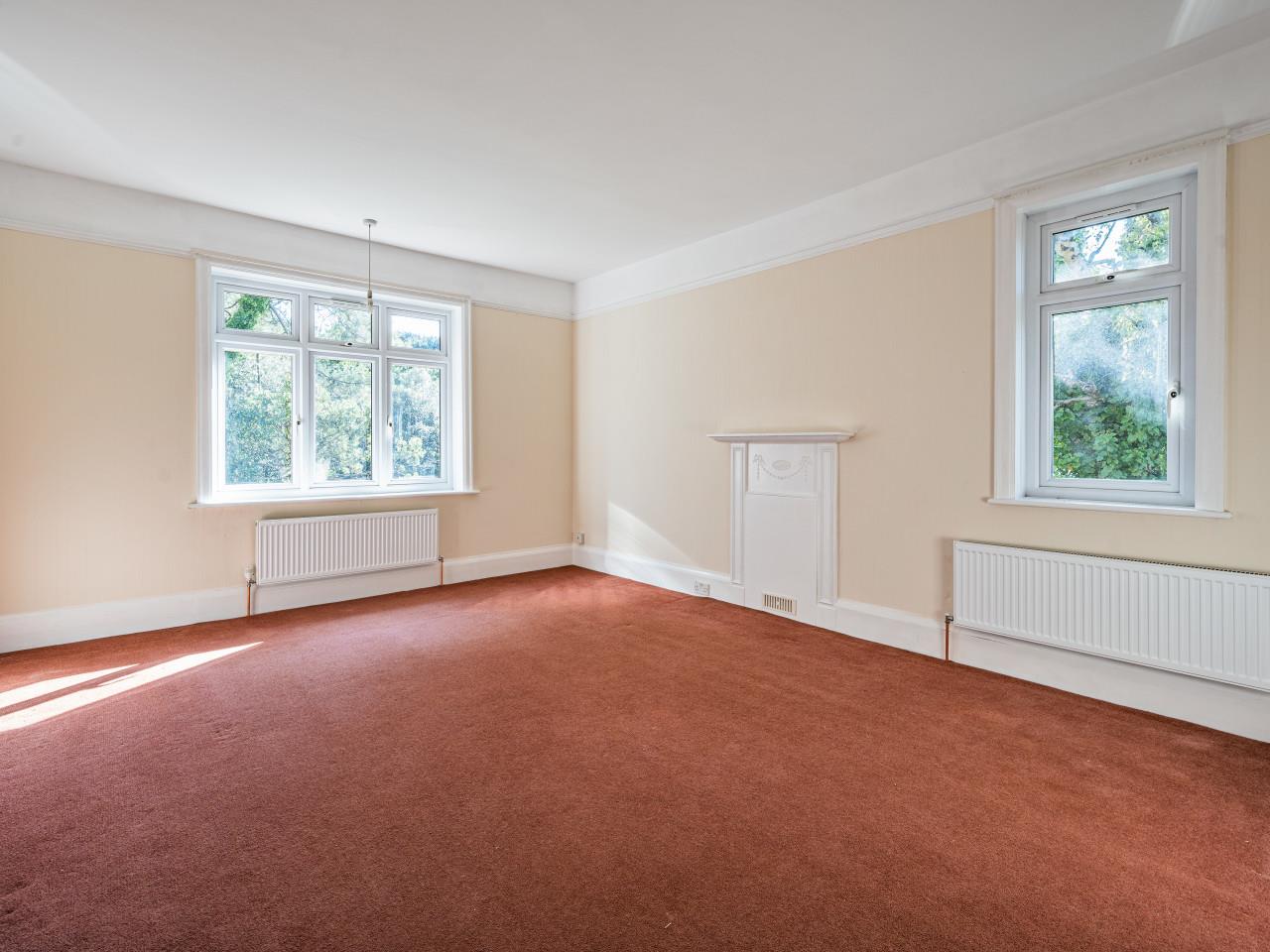 Property Image 762a04a2-59da-4865-83a7-65b5073e6c8d
