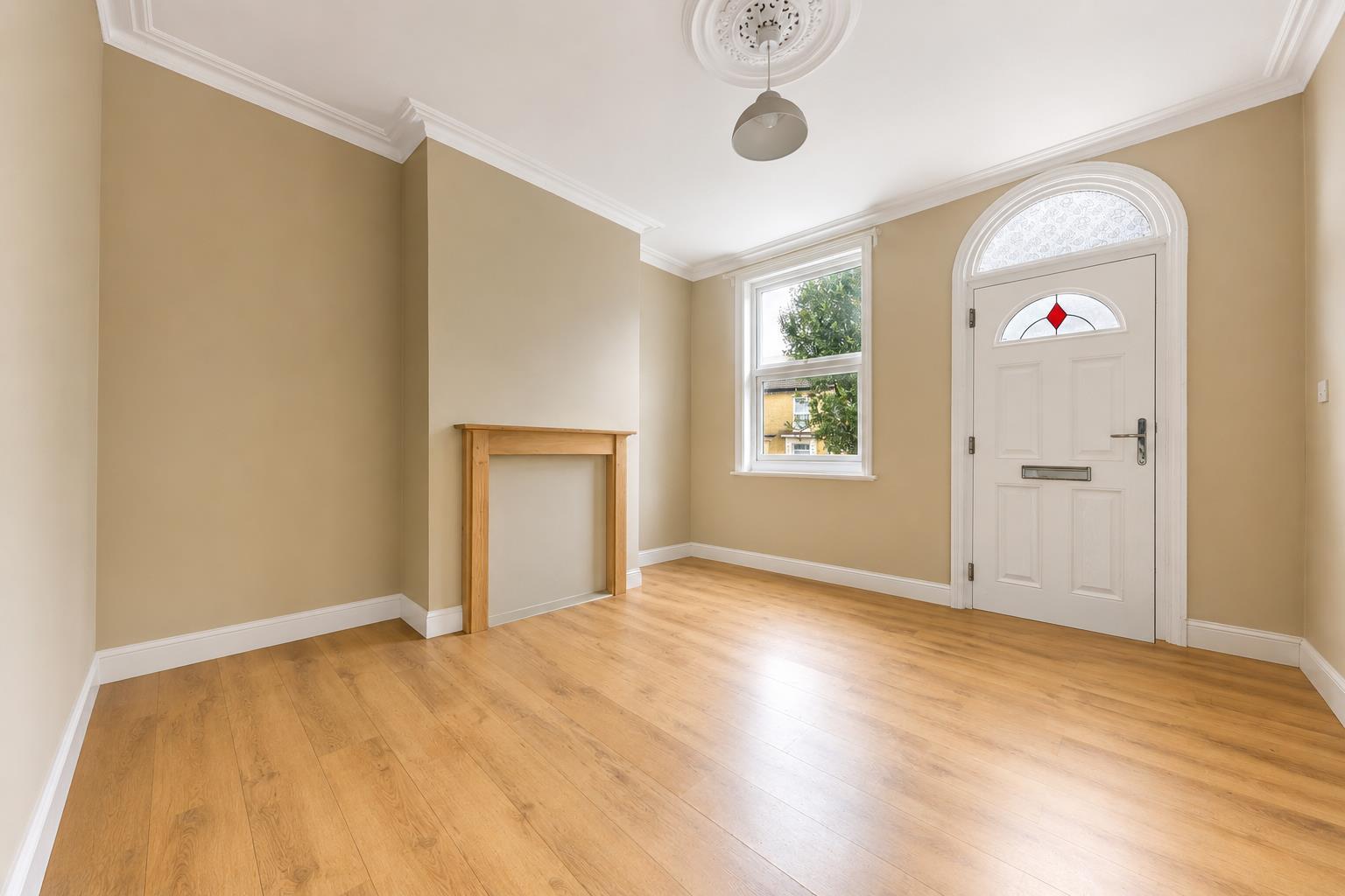 Property Image 762dc4e9-69a2-446c-9098-d5938d8c6b29