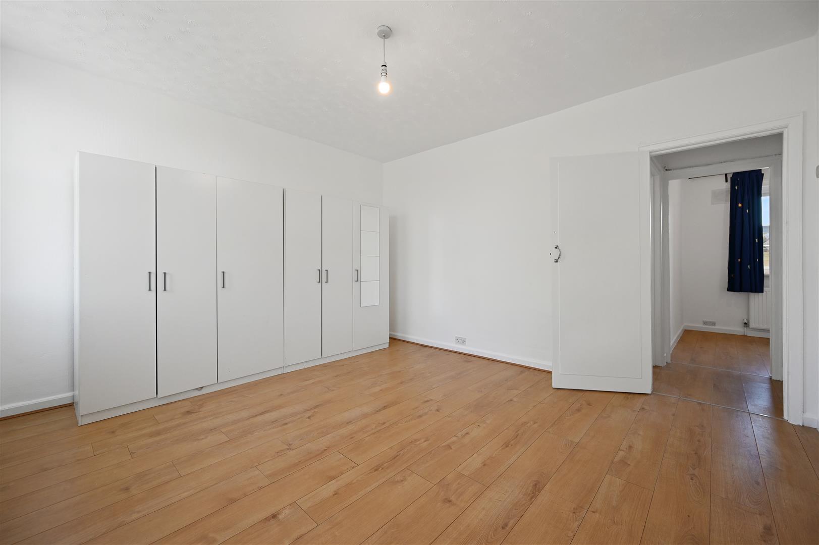 Property Image 763877a4-1eea-4b9e-a2ec-131331add727
