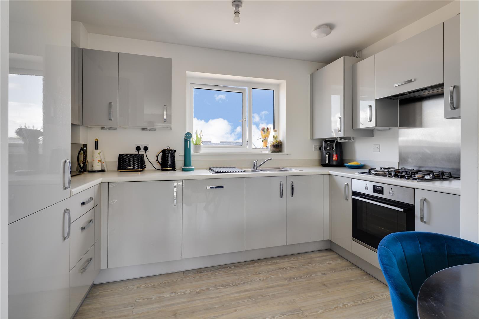 Property Image 763b7fb1-4058-469f-961f-848bdc334a45