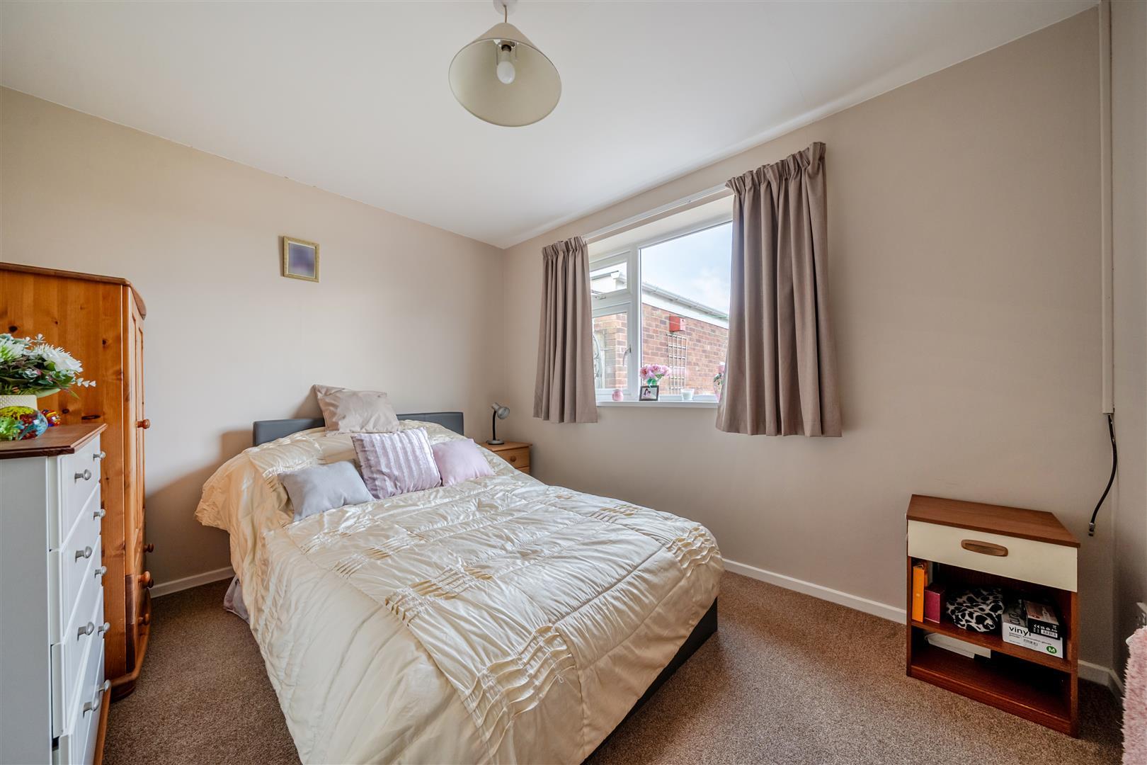 Property Image 763fa7d0-33b7-4e5b-8d1e-9532e2974d97