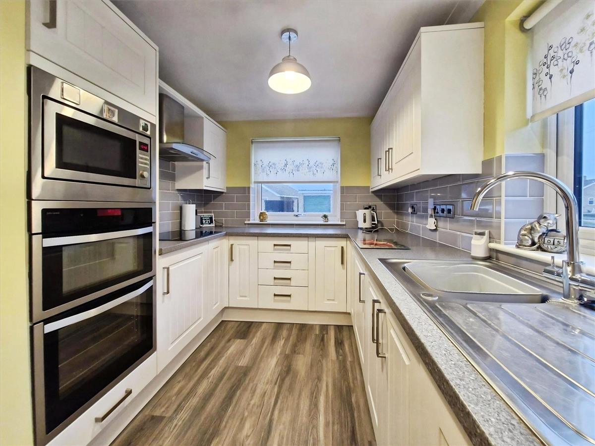 Property Image 764aa04e-8f44-4e7f-83c6-7e9972085fcb