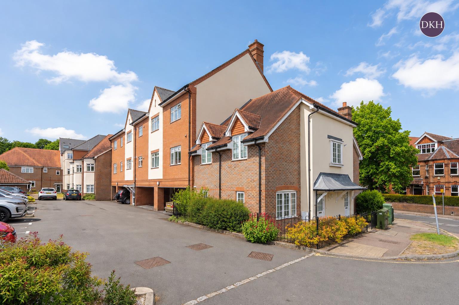 Property Image 764f65ce-3718-4b64-8b0f-30b044e7de4a