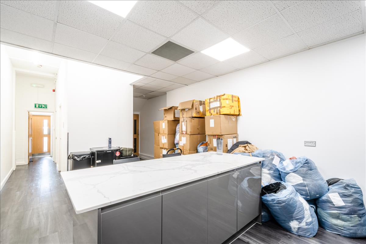 office to let in Greenwich 