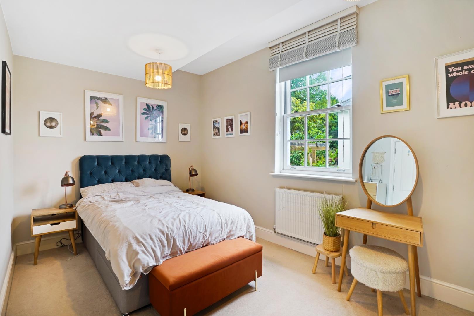 Property Image 768579e4-05ed-49c2-8c66-c2b1ae089638