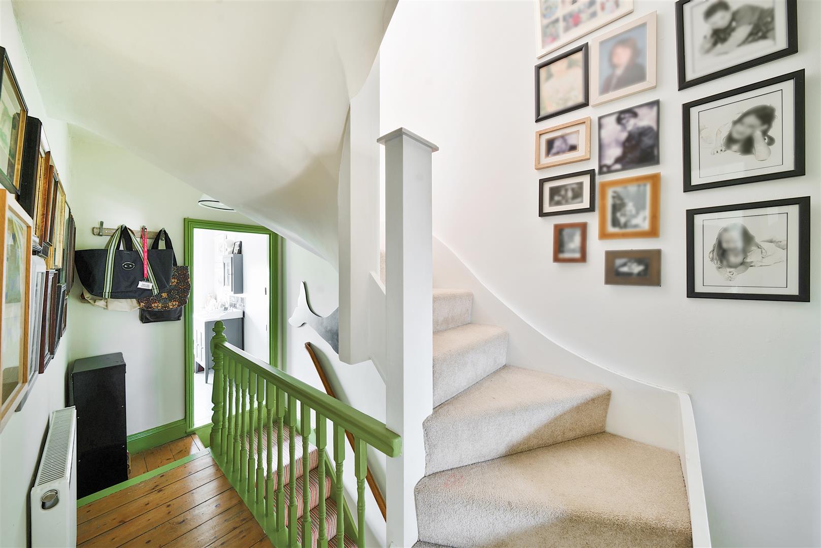 Property Image 768ef3d2-bb94-4400-b4b5-c209a7bb120d