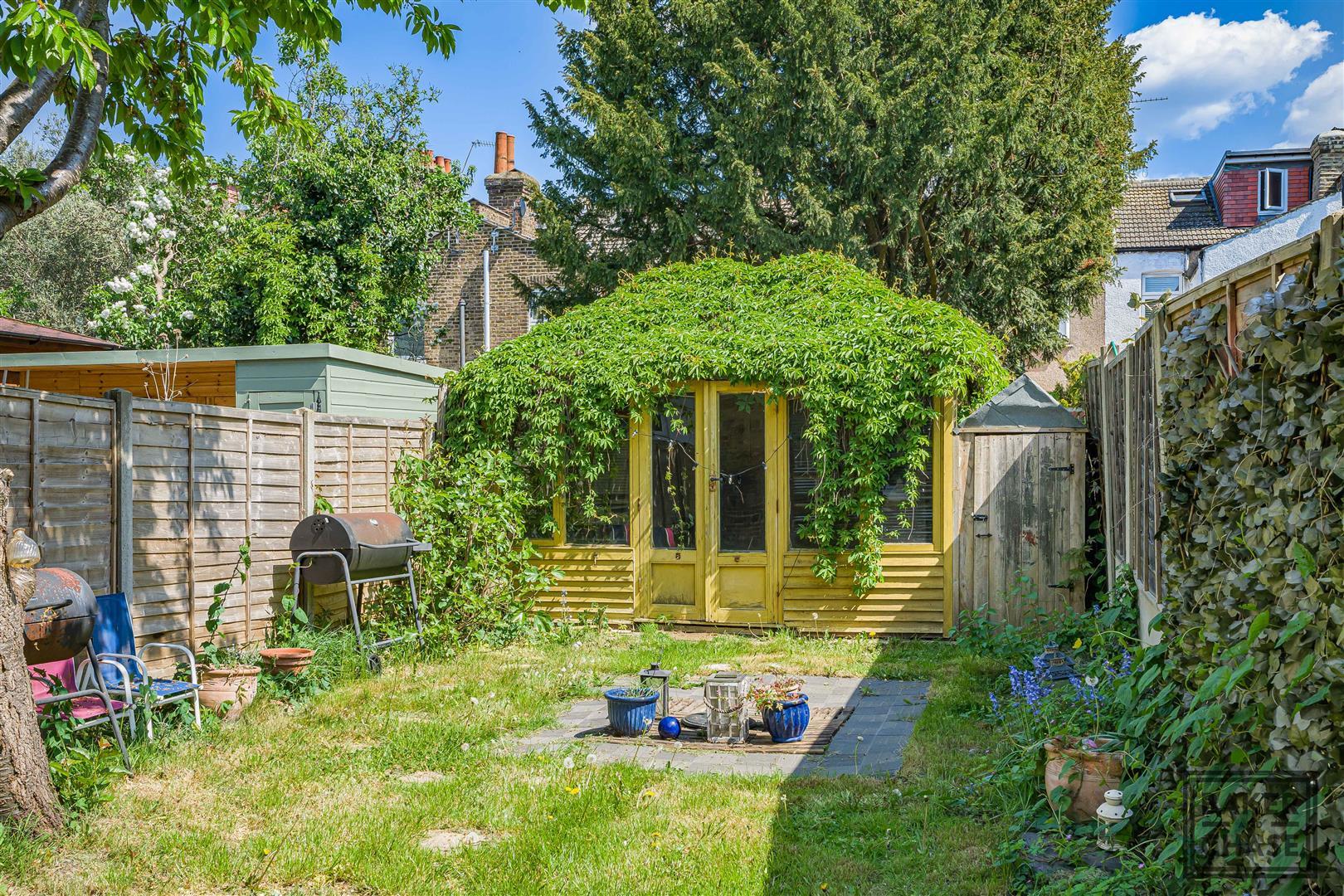 Property Image 768f8491-b126-4bd6-98e7-e8b1856ae5a8