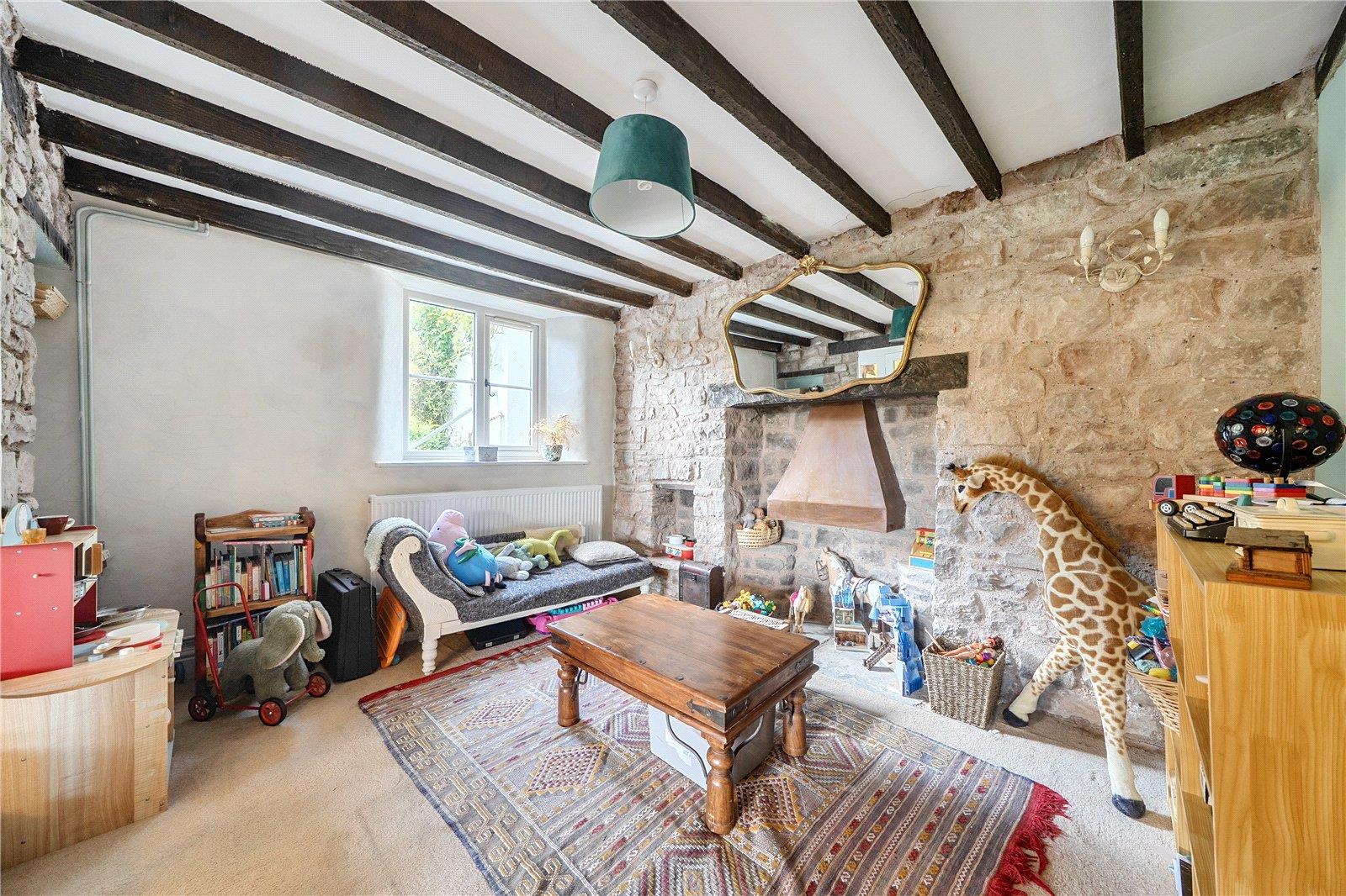 Property Image 7691b8f4-7815-4570-97f2-d0a6fd258ea2