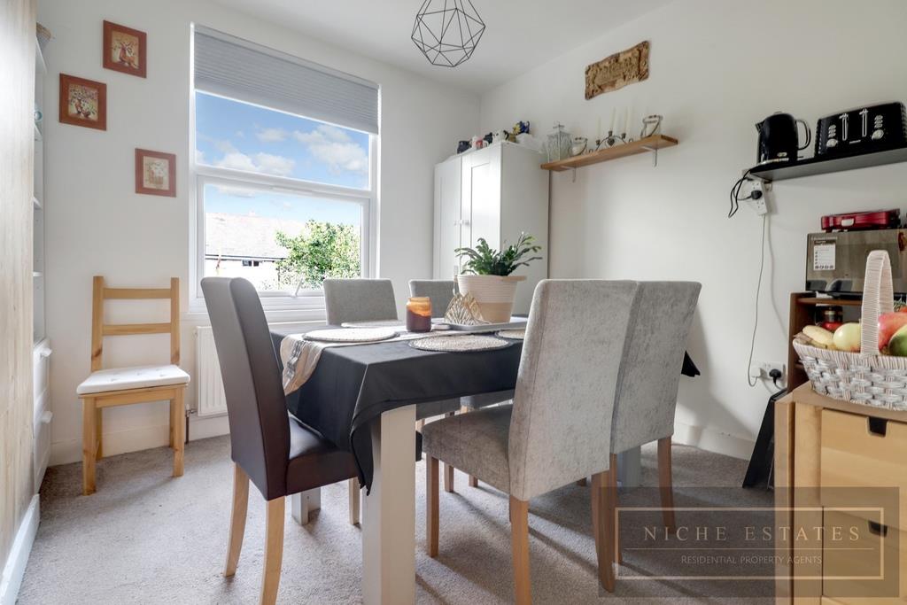 Property Image 76a61fd7-fb38-429d-ab98-ddba9f0be367
