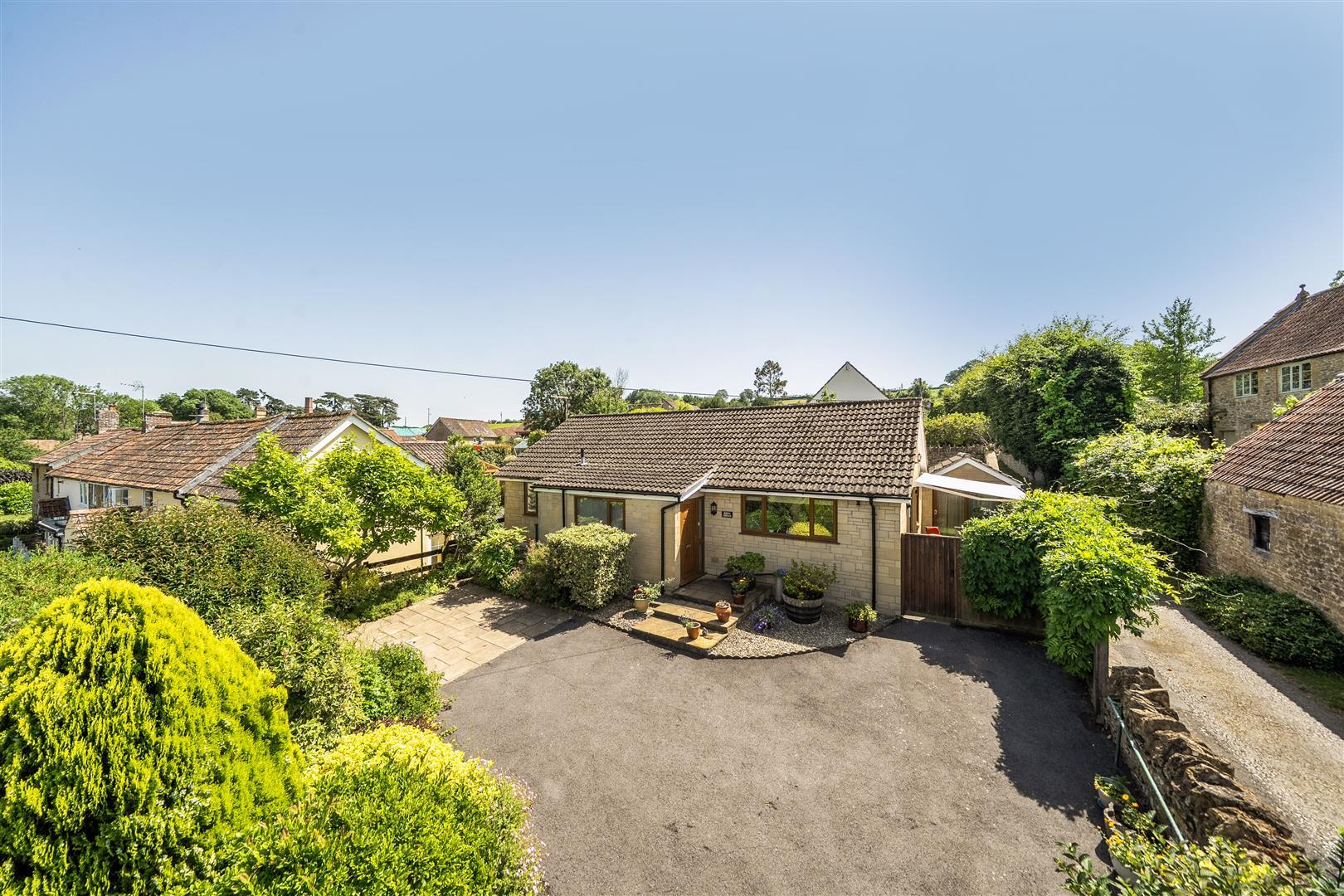 Property Image 76b6be52-2fdd-4c43-b05a-3c0d3cb4b156