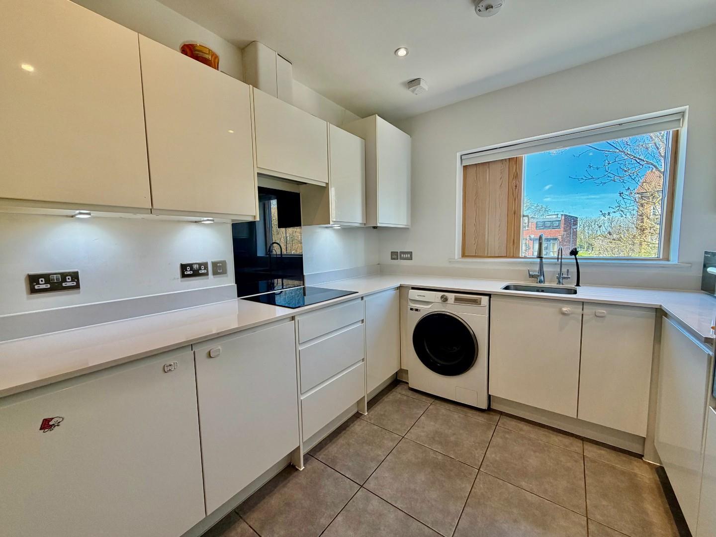 Property Image 76ba227a-a5ec-4e51-9322-787d794c65d1