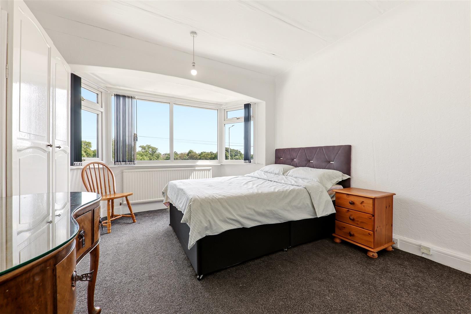 Property Image 76c4eedb-33b5-4a1d-83fc-c6acaffbb981
