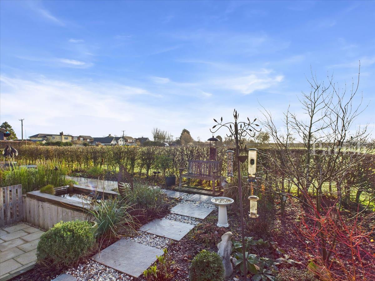 Property Image 76cbbfbd-27ad-48a1-936c-de37f7d963cc