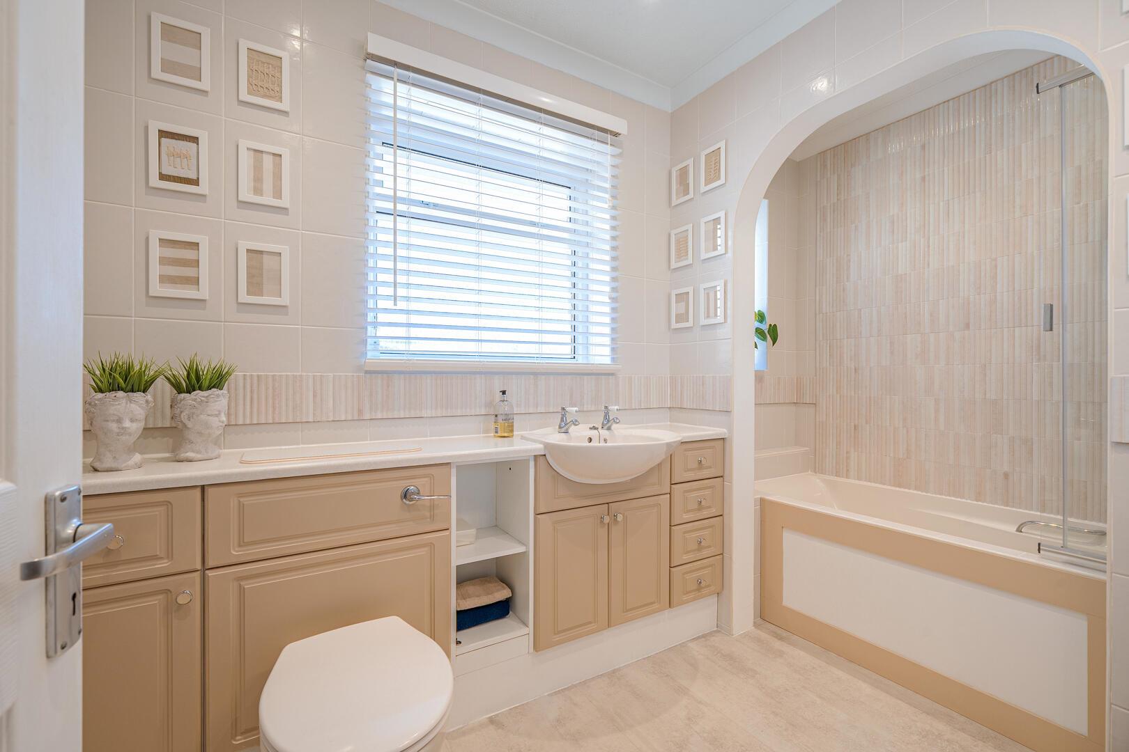 Property Image 76dbc6e1-9661-4c70-aff0-4d7df1dfed65