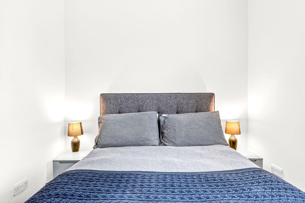 Property Image 76e26c60-eb26-4c2a-8c58-565af167fcb2