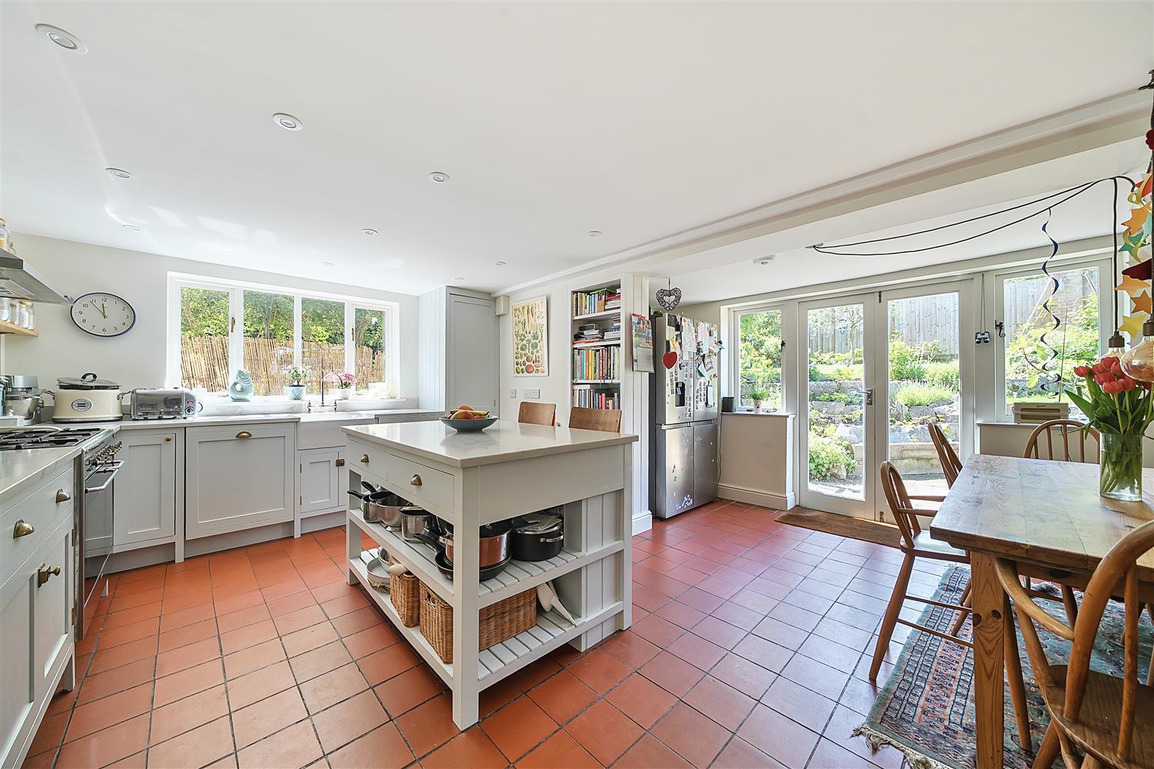 Property Image 76e35957-546d-463f-87e7-f454be7a1396