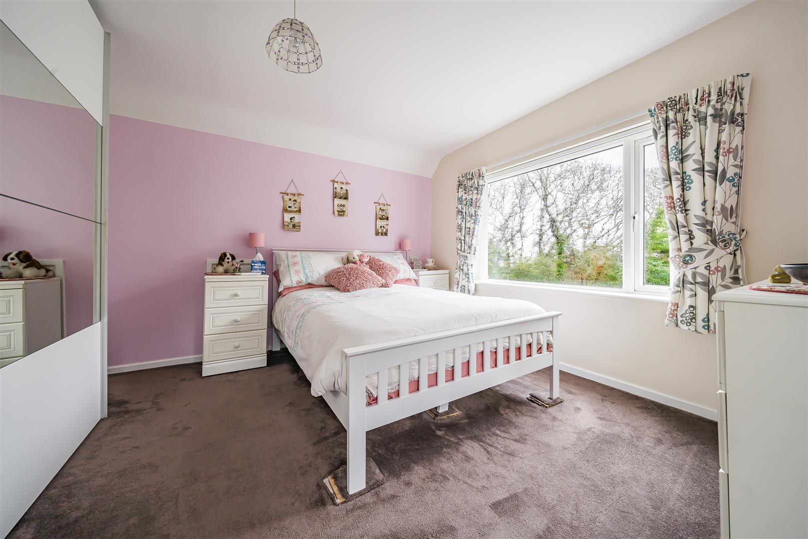 Property Image 76e543f7-4656-417d-9204-30cdd857778a