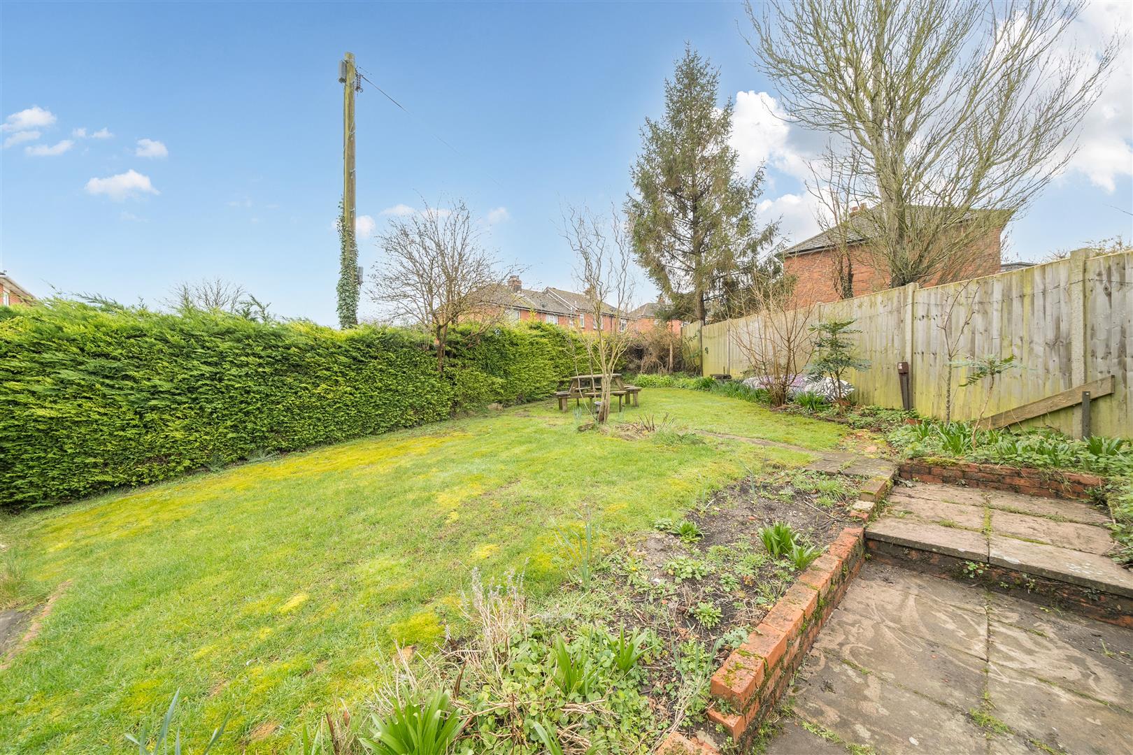 Property Image 76e96081-ccfd-483c-9278-47ec685af29d