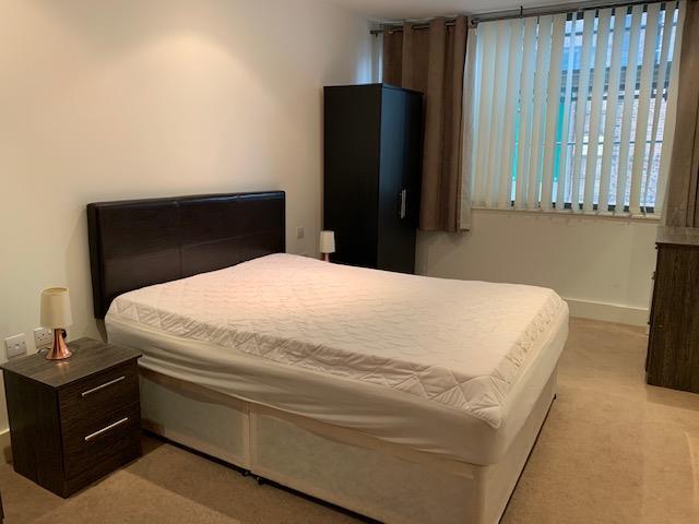 Property Image 76e9a859-1924-4f01-8130-5f82bac3e913