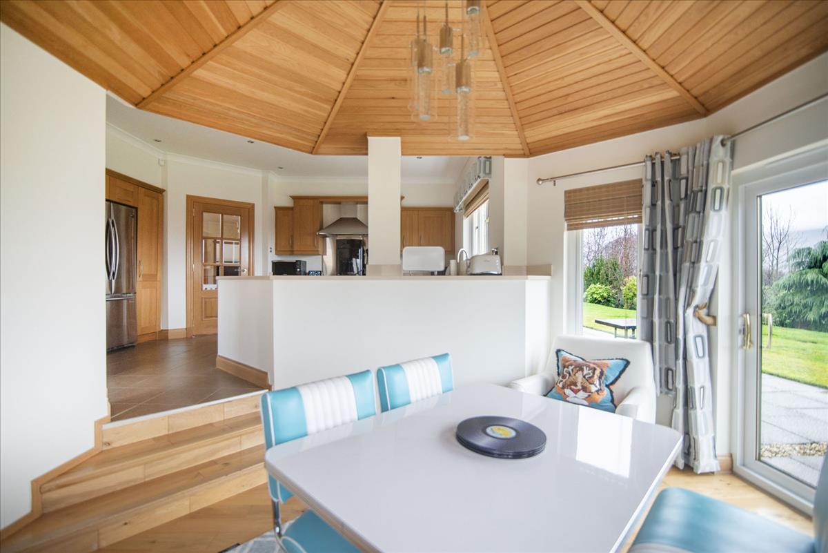 Property Image 76eb7ec8-c914-4640-86b4-702400d85ca7