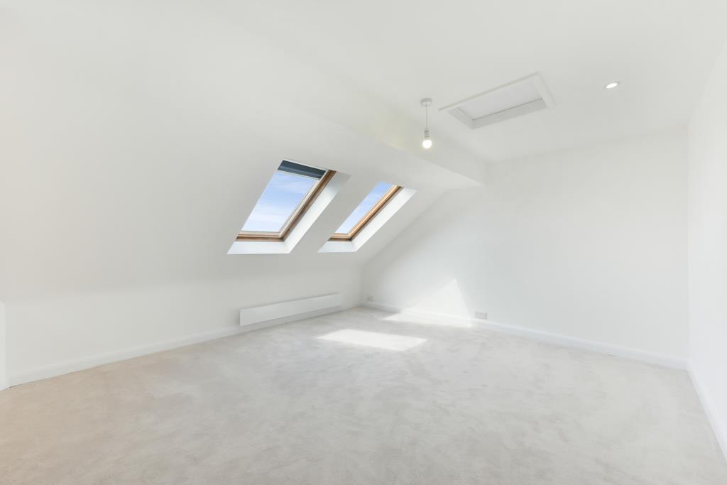 Property Image 77005a67-ab3e-4c66-8642-6c9509176803