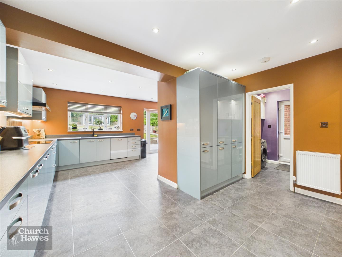 Property Image 77021baa-48d0-4080-90c9-1d2a73507adb