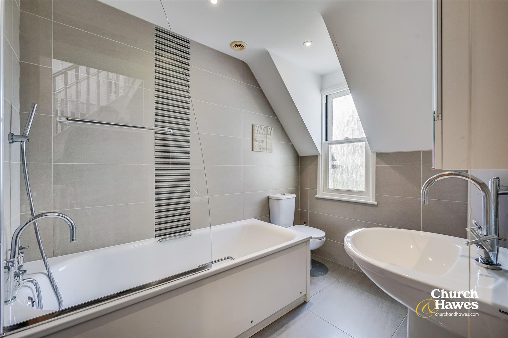Property Image 7712c02f-cbb5-4490-a191-4e9f55104f68