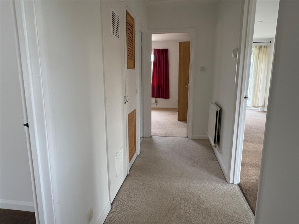 Property Image 7714ac47-2d17-47f2-bf32-2993d8058ef0