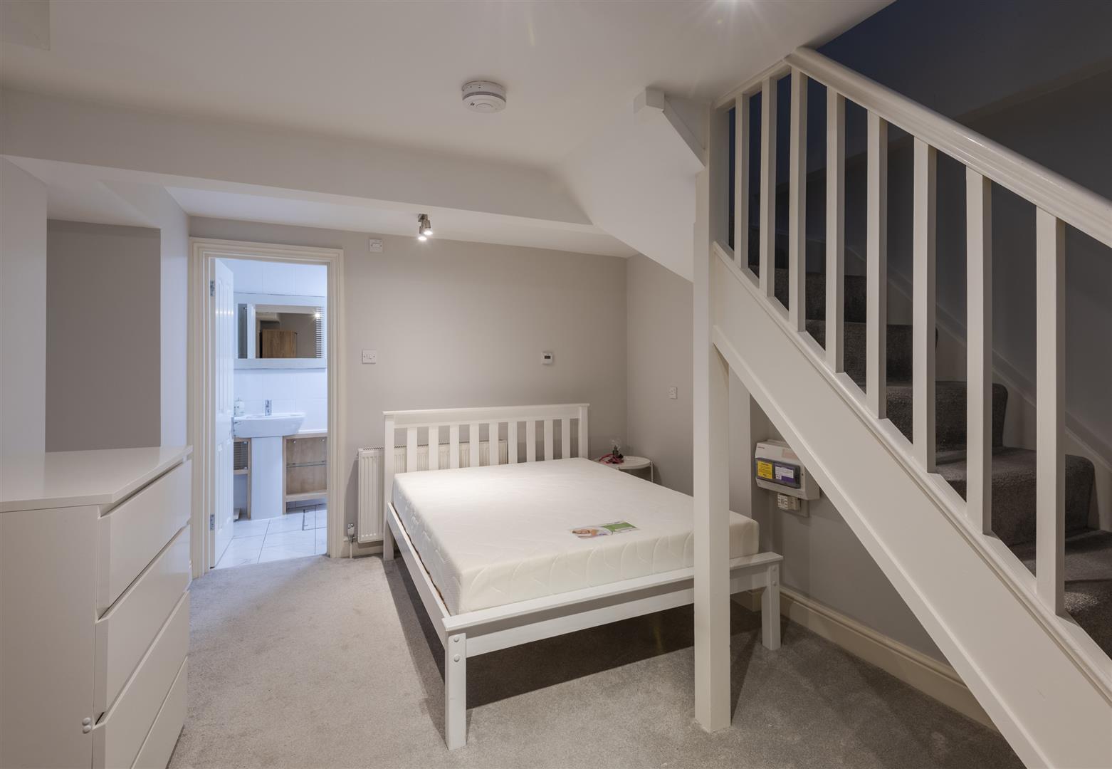 Property Image 7723a7cb-0374-4b79-a00e-fc7219c32e7e