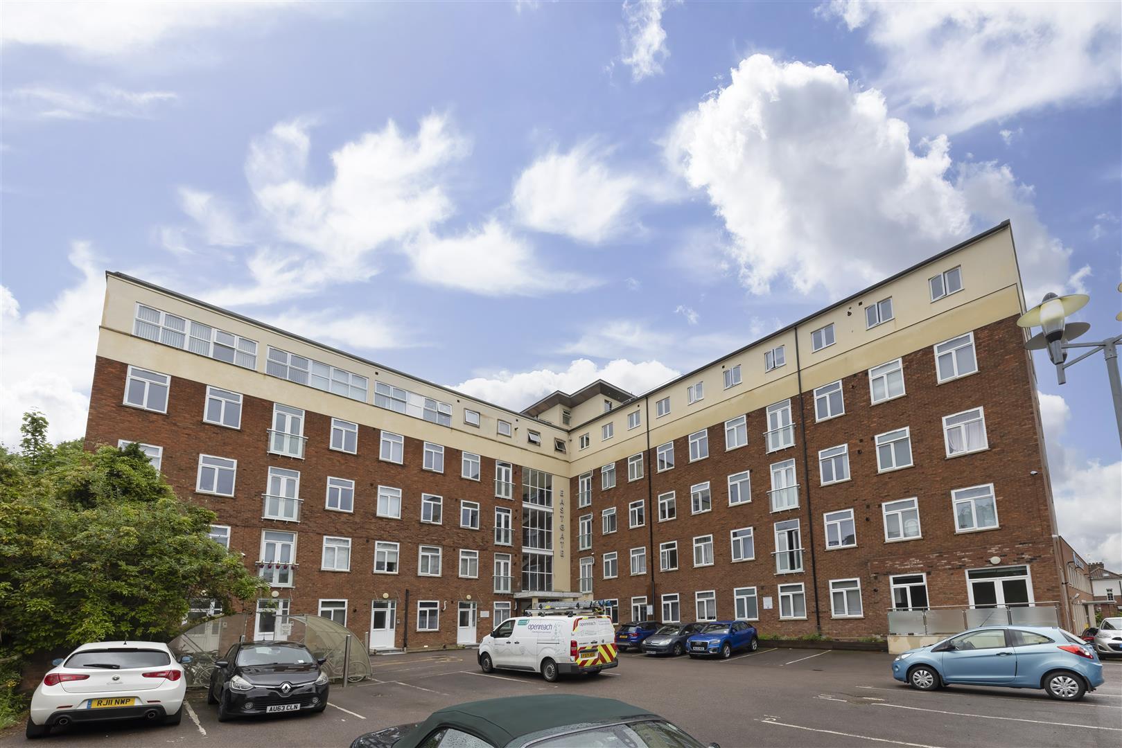 Property Image 77241e8f-9a91-48ee-9b6a-2234f3d6dd73