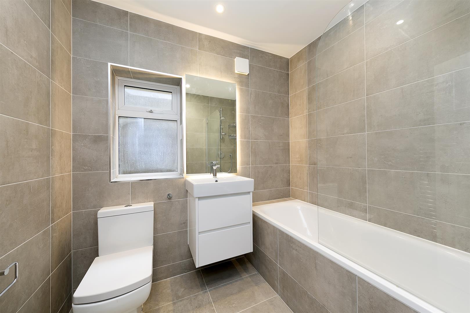 Property Image 772d5cab-2280-47ca-889a-01c05a091d91