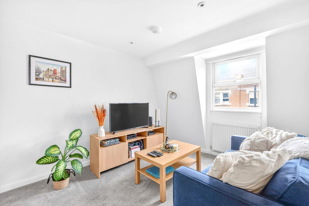 Property Image 77332ce0-bb53-483a-a52c-fec6b5c30604