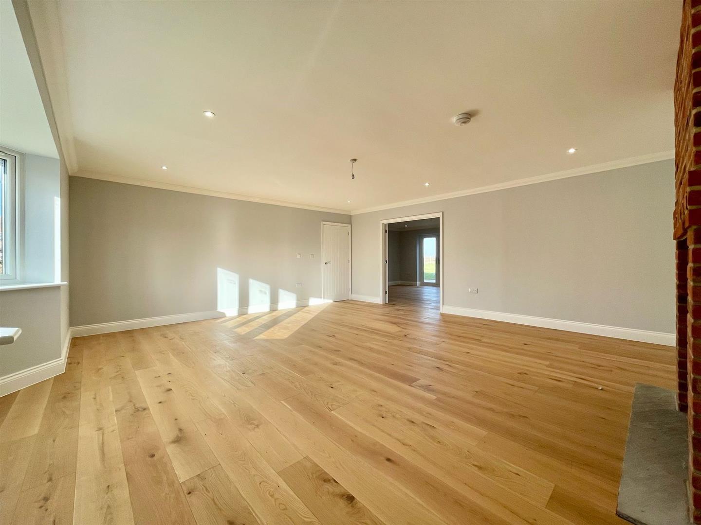 Property Image 77370529-2a1e-45e1-9ca8-f027713601c3
