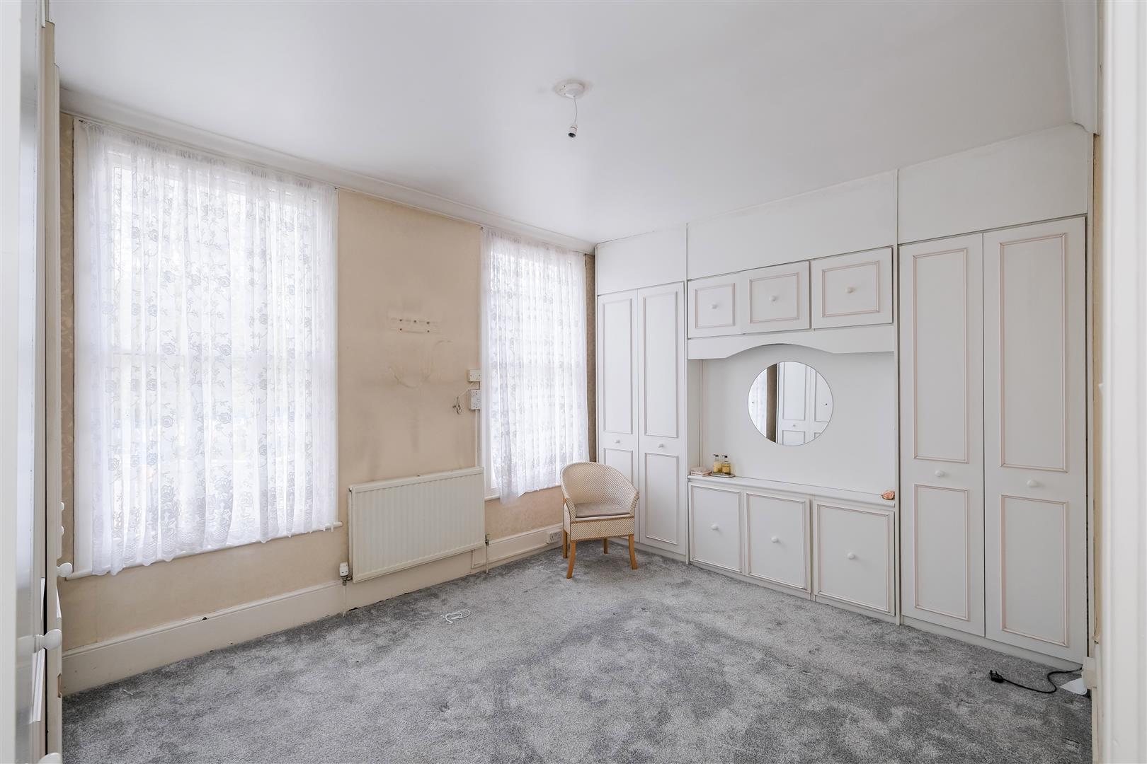 Property Image 774eb34b-a05b-404d-8802-b8bd8b0b948d