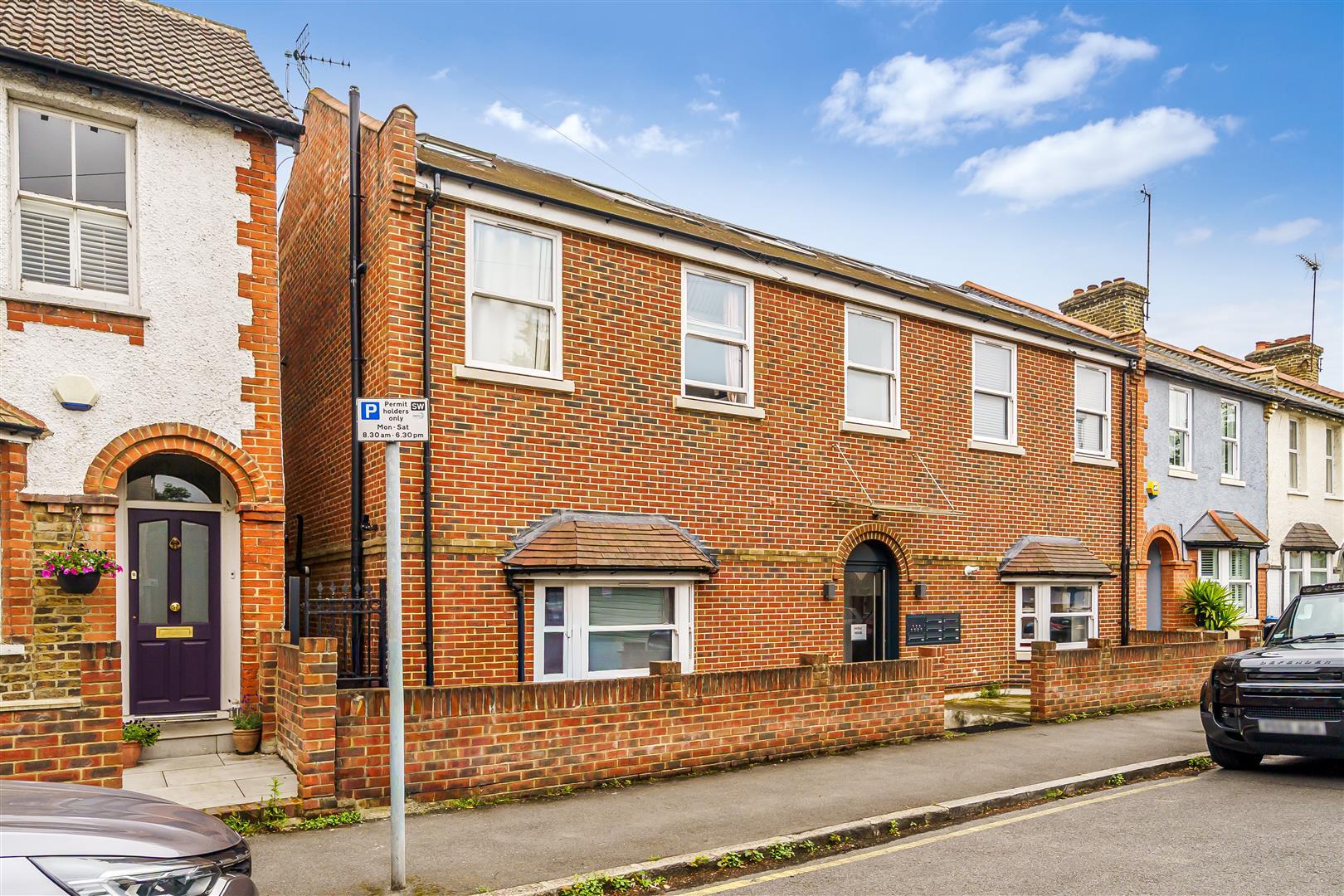 Property Image 77577644-7fd9-486f-a8bc-c8a389940e8a