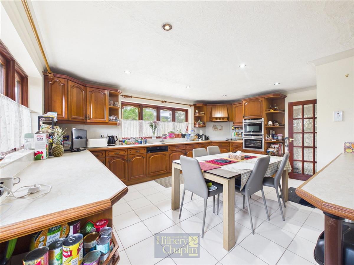 Property Image 77787dc3-fefd-490f-a0f4-86ce8028c4ed
