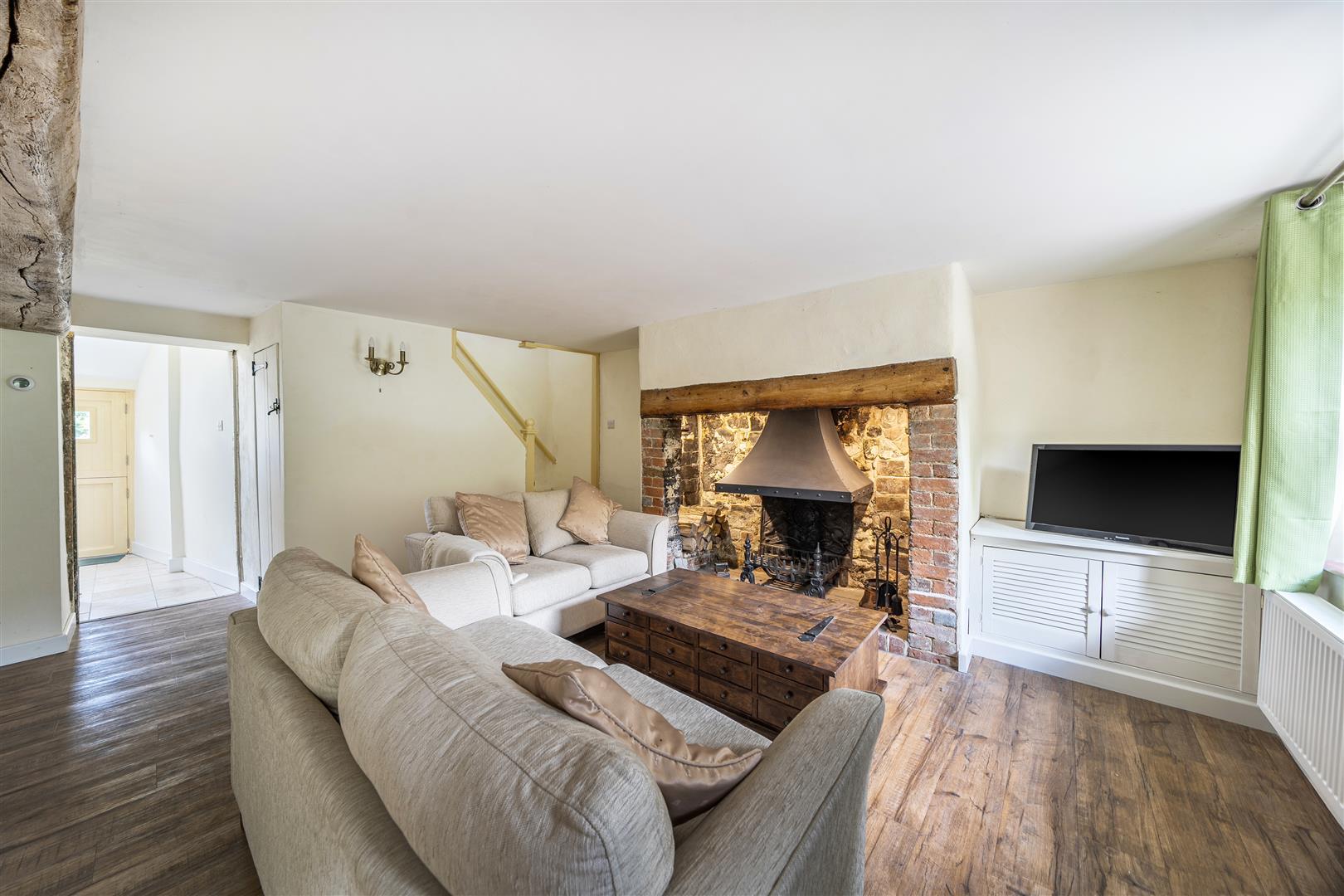 Property Image 778db7b2-b3ab-477e-b49b-96bd4e3e940f