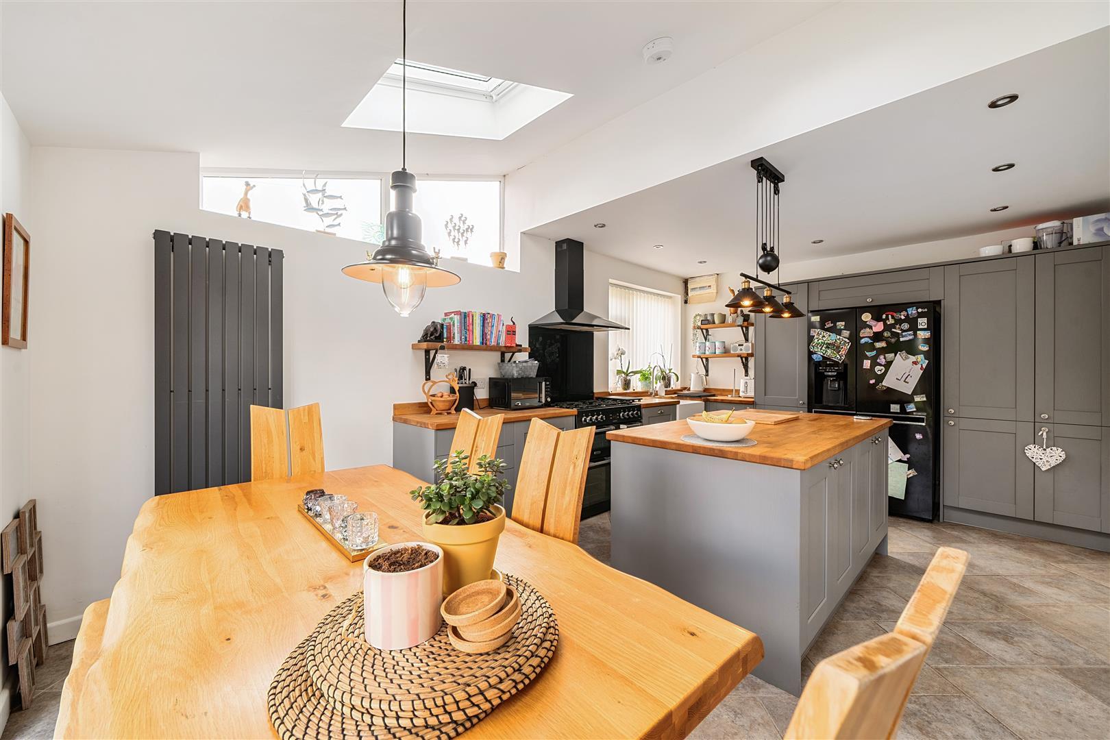 Property Image 779055bb-013f-4b32-ac2c-6d18c28b930e