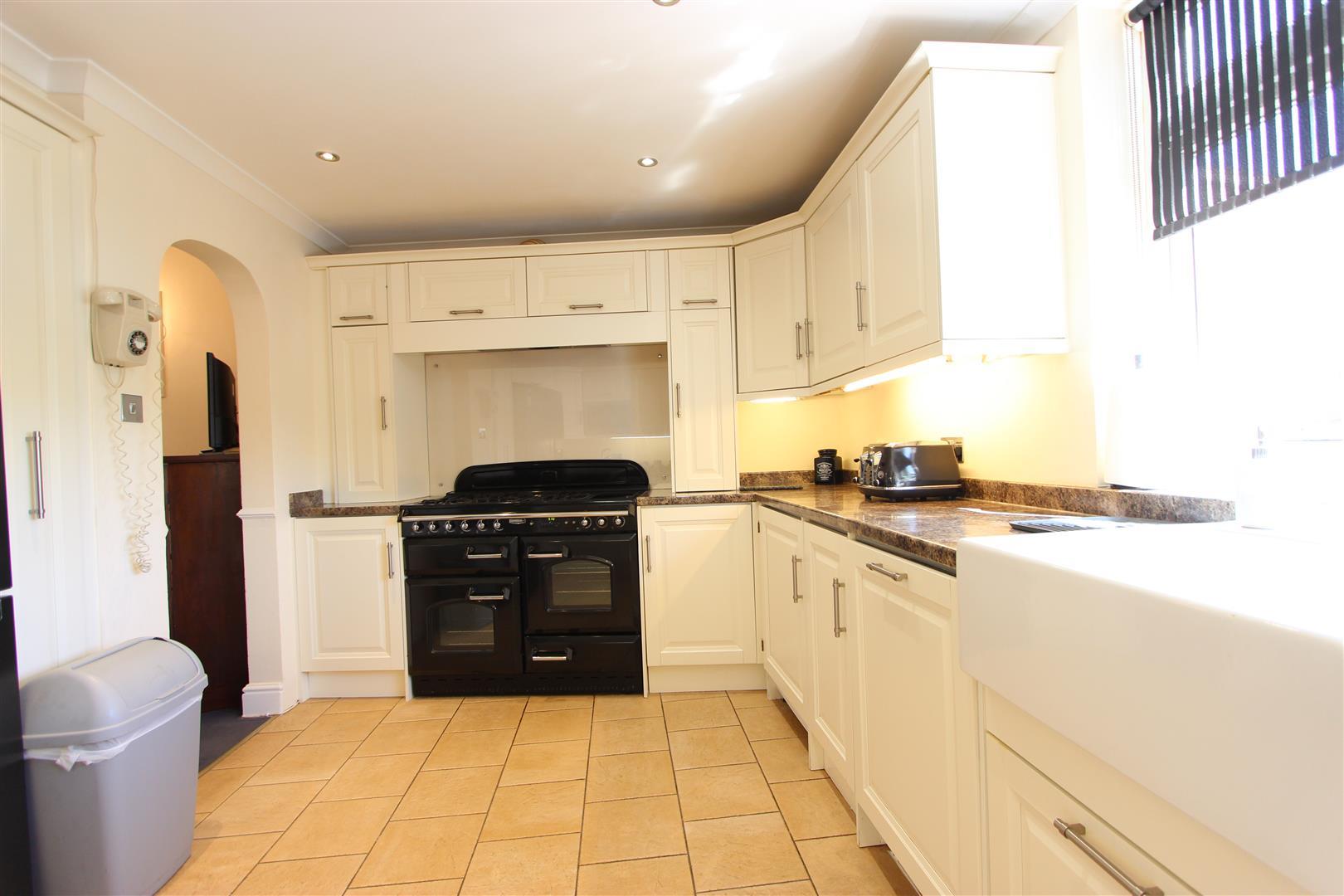 Property Image 77940337-667e-45bc-993d-5560ad03e978