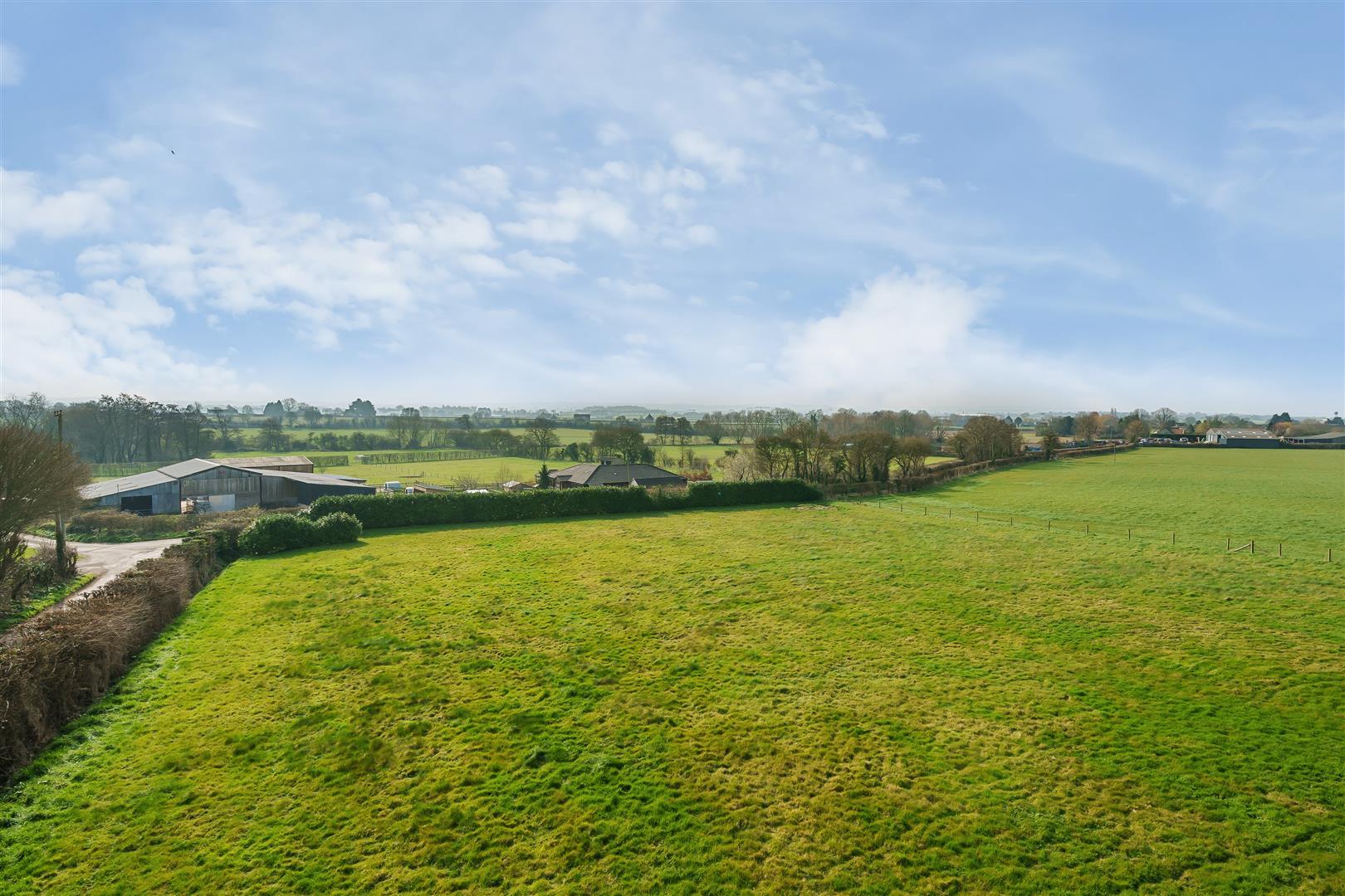 Property Image 779498f6-054d-478b-8d01-33180d5e2387