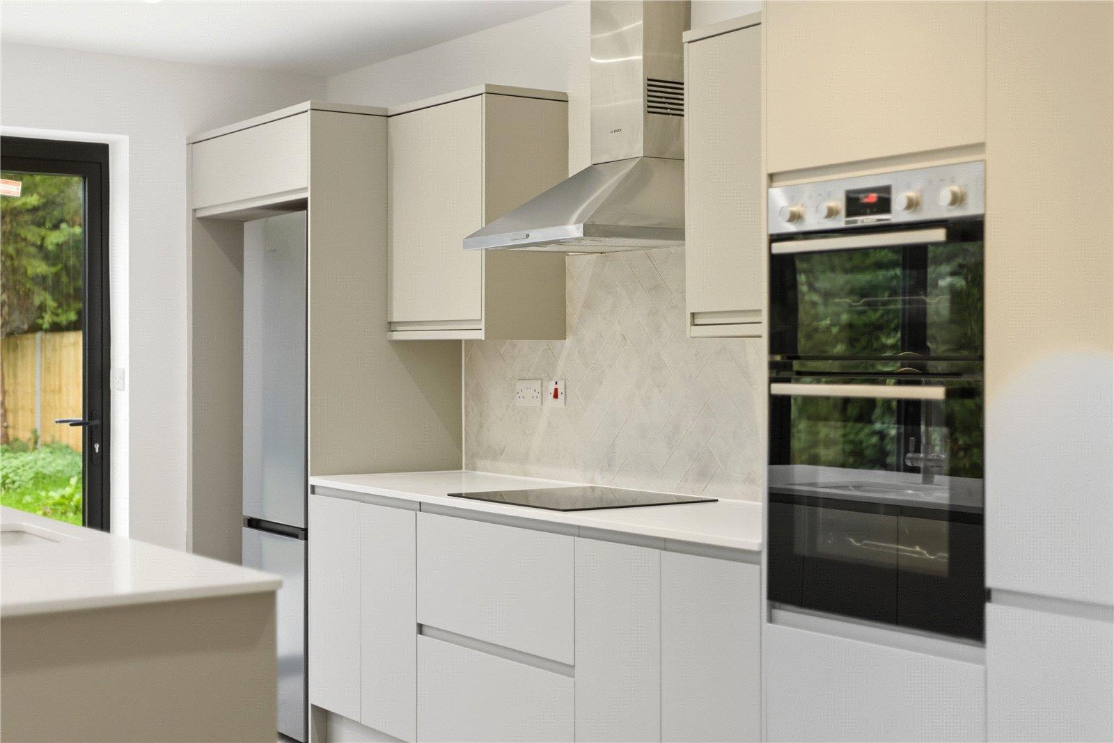 Property Image 77a2bd3f-07b7-48a1-9e64-c6fbef6937f1