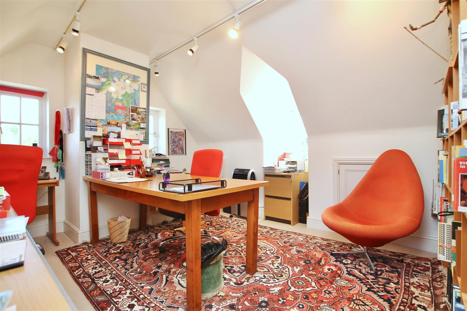 Property Image 77b35558-9574-46cf-ae6e-9a9028a031c9