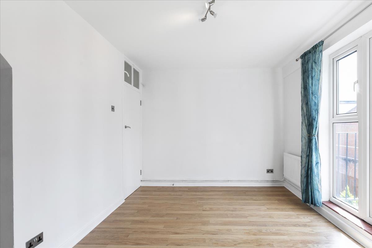 Property Image 77d24f4c-4f02-4e54-a5bc-099a9a49c5b8