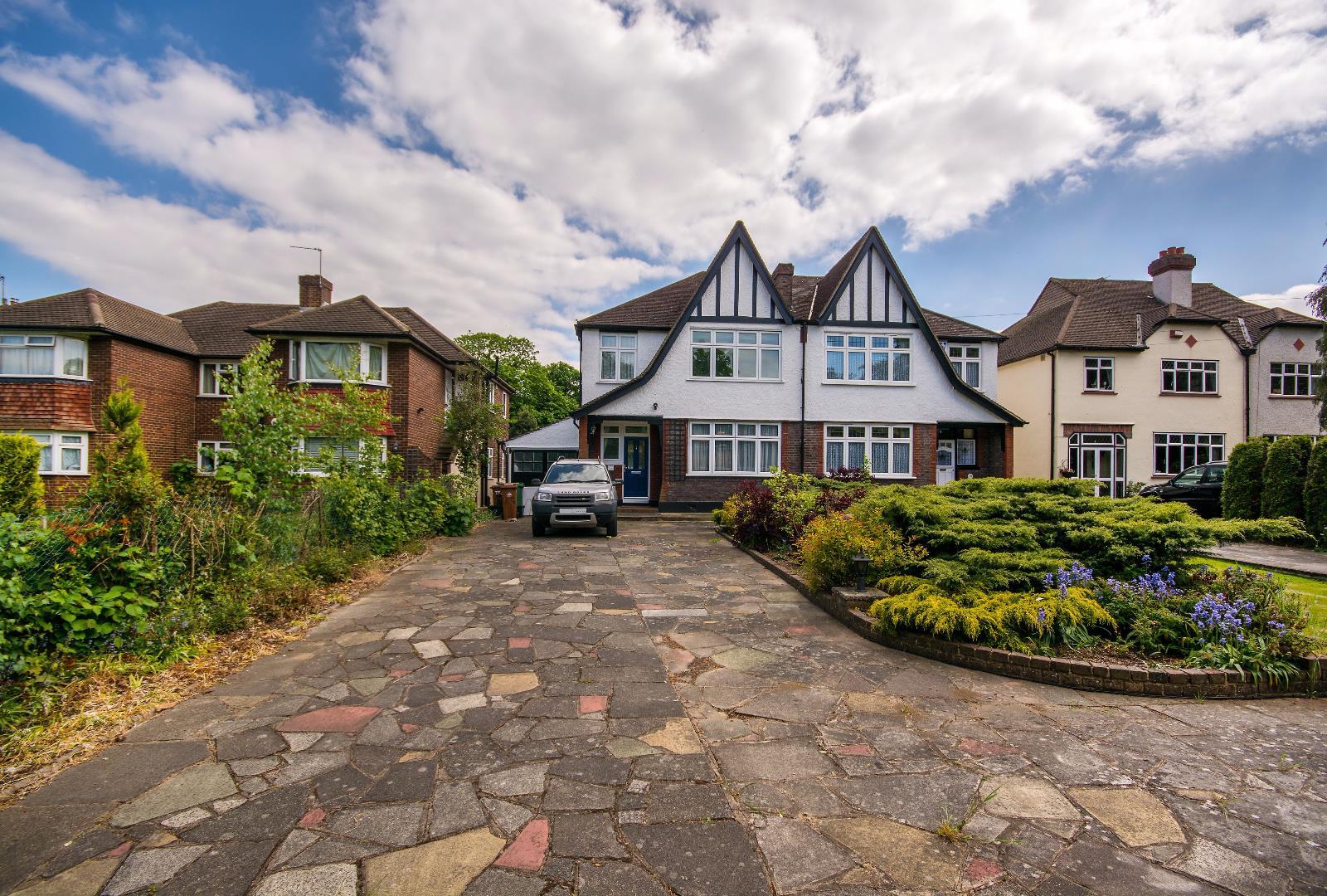 Property Image 77da8f51-c0a1-45d5-bcca-70f13fe50244