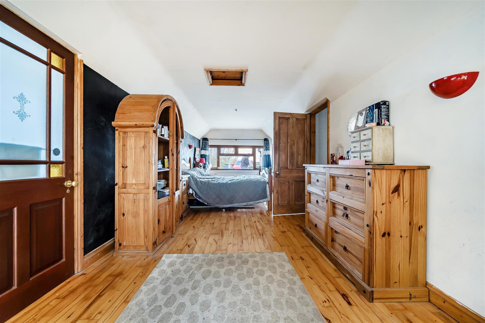 Property Image 77dcacb1-c1c0-4e29-8972-ac44af8aaea3