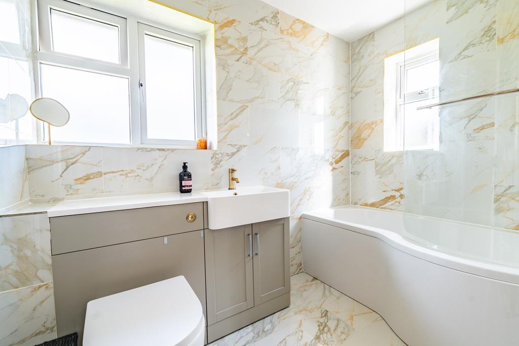 Property Image 77e82ca4-347c-4e81-9e66-83e974952f8a