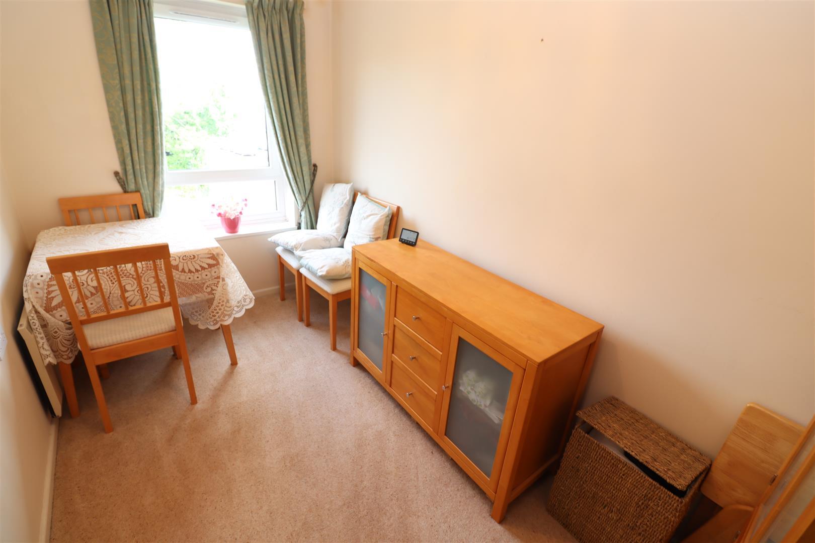Property Image 77ea3c76-1dbf-415e-a44a-ce982564235b