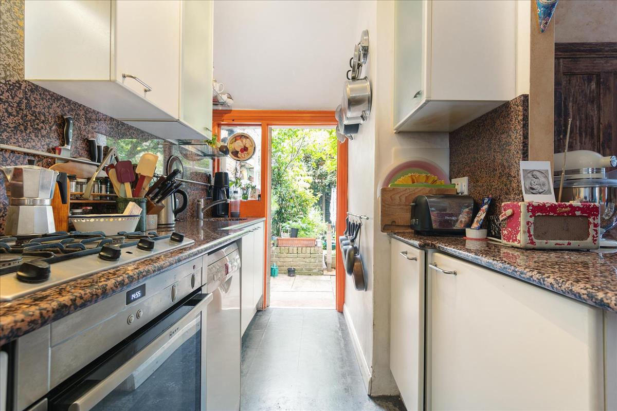 Property Image 77fbbbe8-4985-4153-8b72-5f3d166d0c47